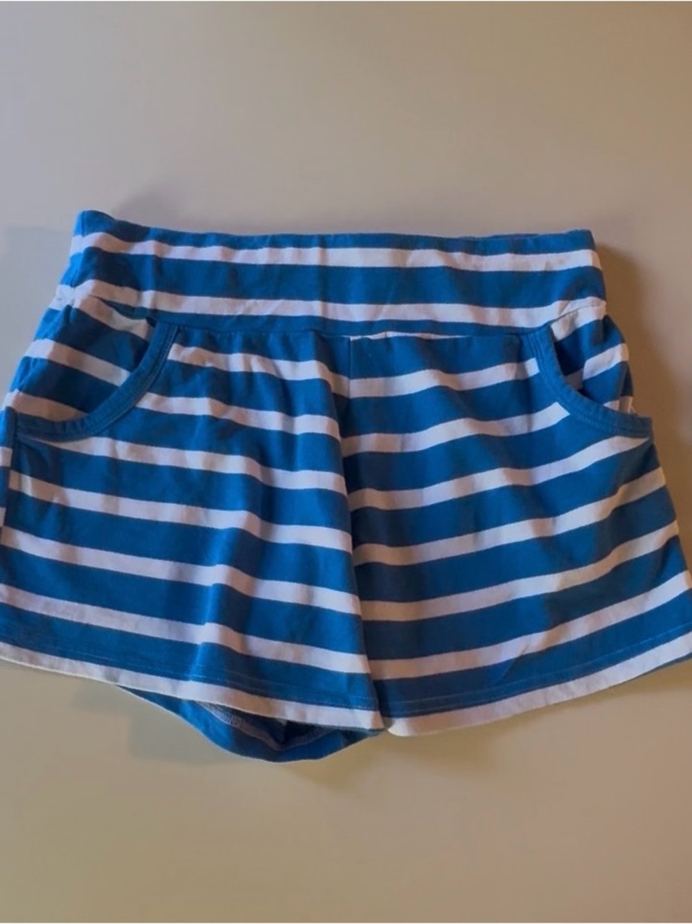 Addison Bay striped shorts